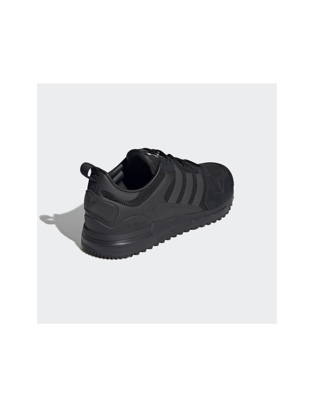 Adidas zx outlet 700 core black