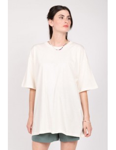 24 COLOURS Oversized T-shirt in White - 11730c