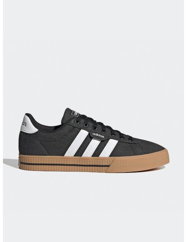 Adidas Daily 3.0 in  Core Black / Cloud White / Gum - HP6032