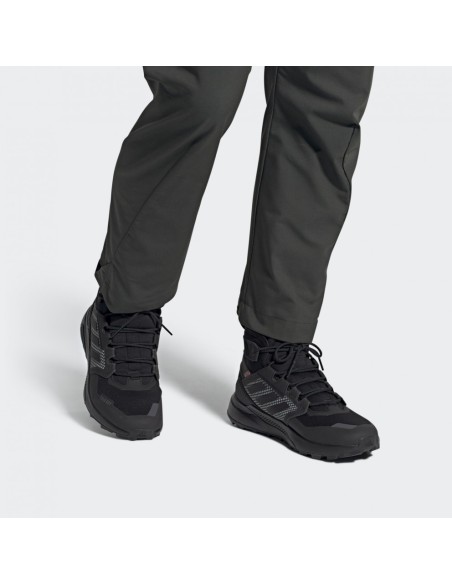 ADIDAS TERREX TRAILMAKER MID COLD.RDY HIKING SHOES