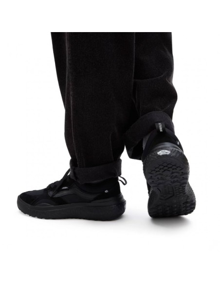 Vans Ultrarange Neo Vr3 Black - VN000BCEBKA1