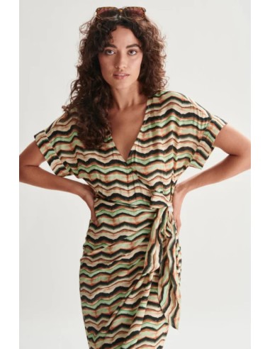 24COLOURS Φόρεμα με ζιγκ-ζαγκ σχέδιο... 24COLOURS Φόρεμα με ζιγκ-ζαγκ σχέδιο...