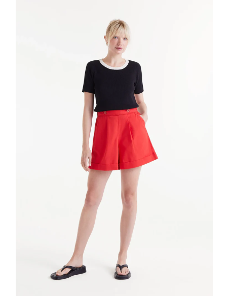 Compania Fantastica Red Button Shorts - 51C/43004