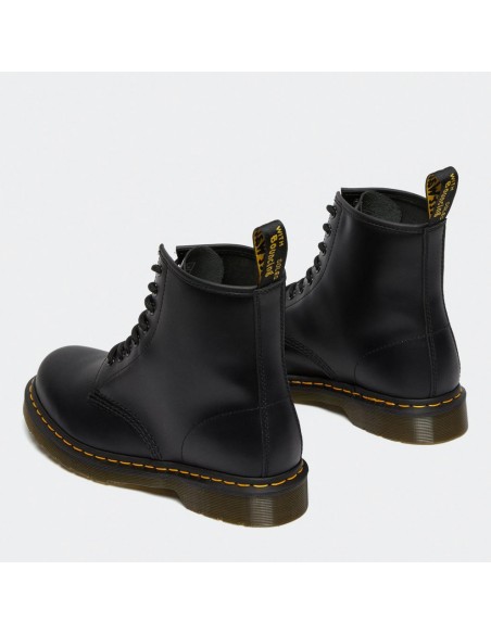 DR MARTENS Boots 1460 Smooth Leather Lace Up in Black - 11822006