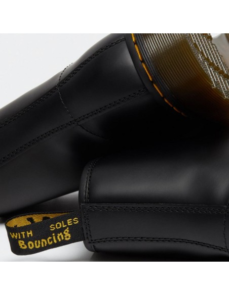 DR MARTENS Boots 1460 Smooth Leather Lace Up in Black - 11822006