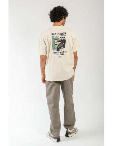 Kaotiko T-Shirt Regular Hug Station Organic Tobacco - AT064-01-G002